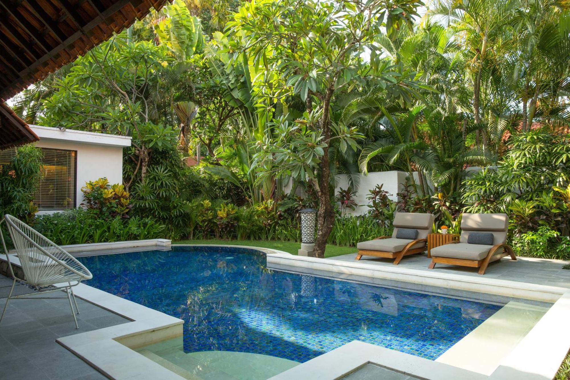 Alaya Dedaun Kuta Legian Exterior foto