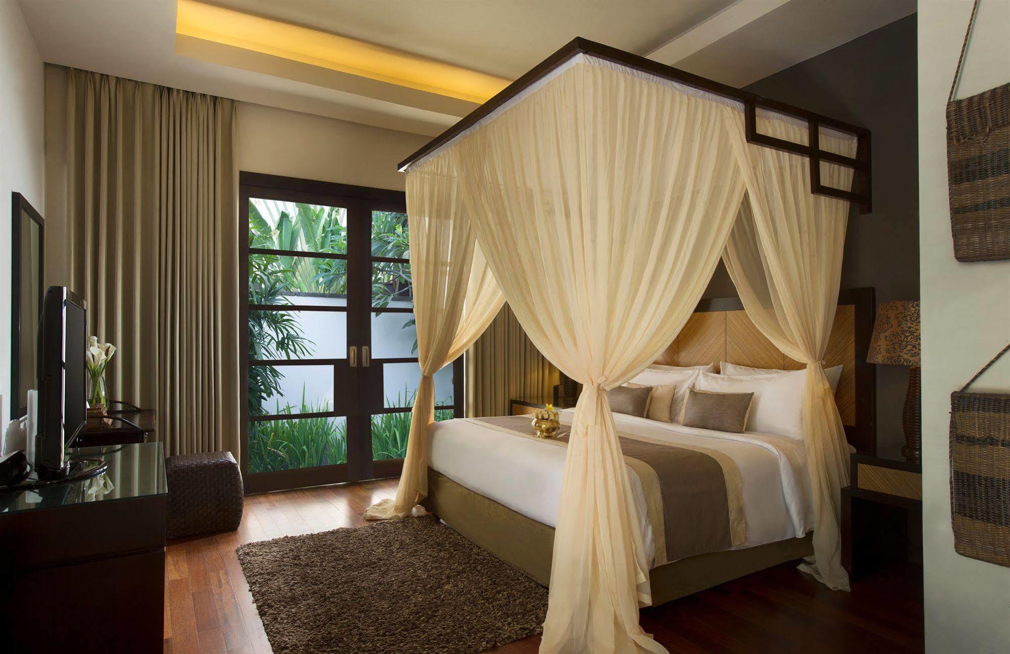 Alaya Dedaun Kuta Legian Exterior foto
